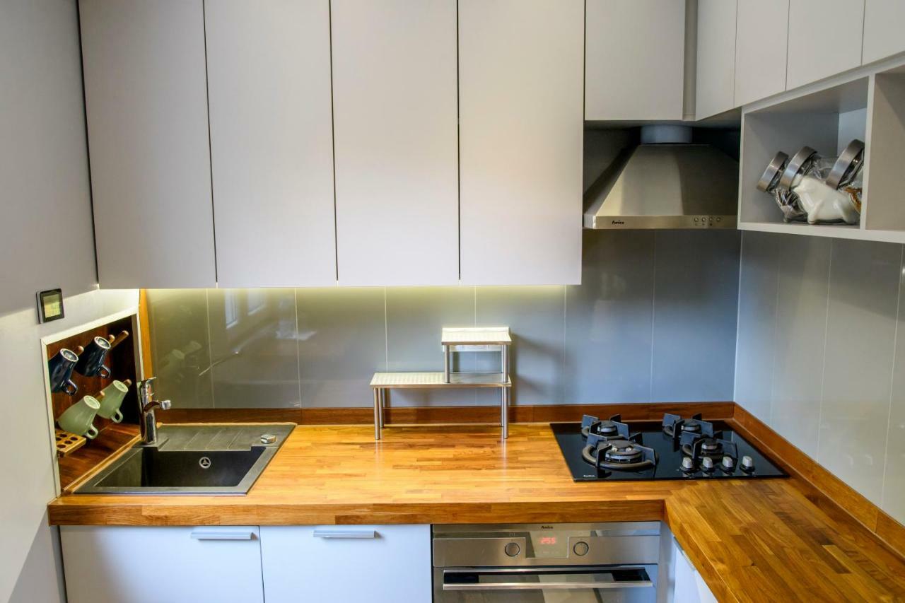 דירות ורשה Chmielna Wood Lux מראה חיצוני תמונה